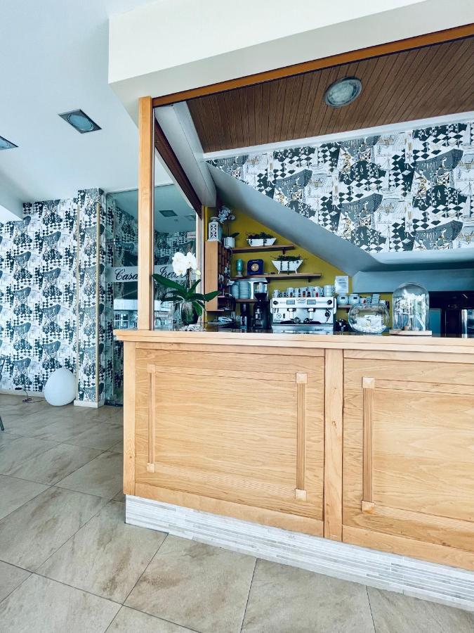 Hostal Casa Isabel Портоново Екстериор снимка